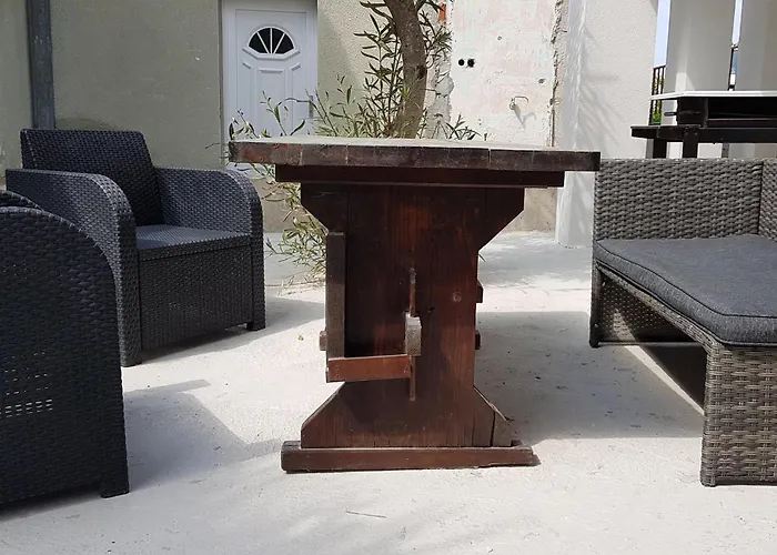 Apartmán 1 Bedroom Lovely In Biograd Na Moru